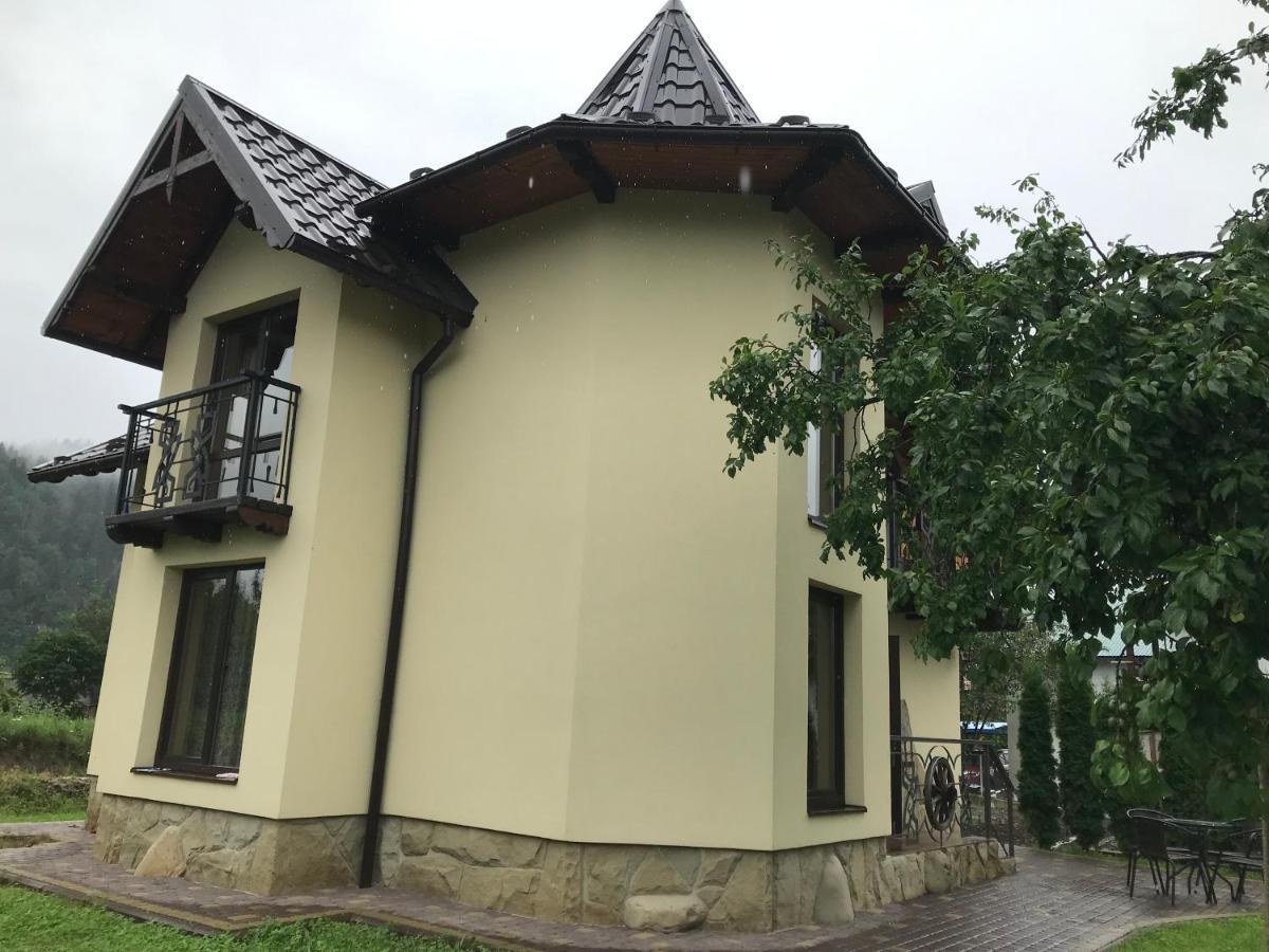 Цісарка Villa Mykulychyn Eksteriør billede